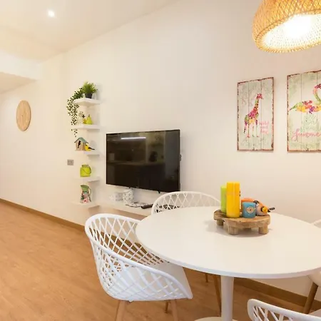 Paradise Apartment *
