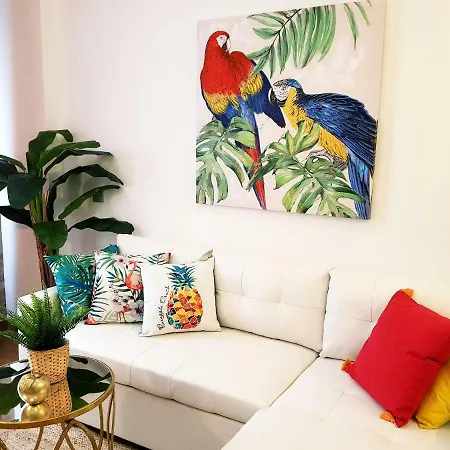 Apartment Paradise *